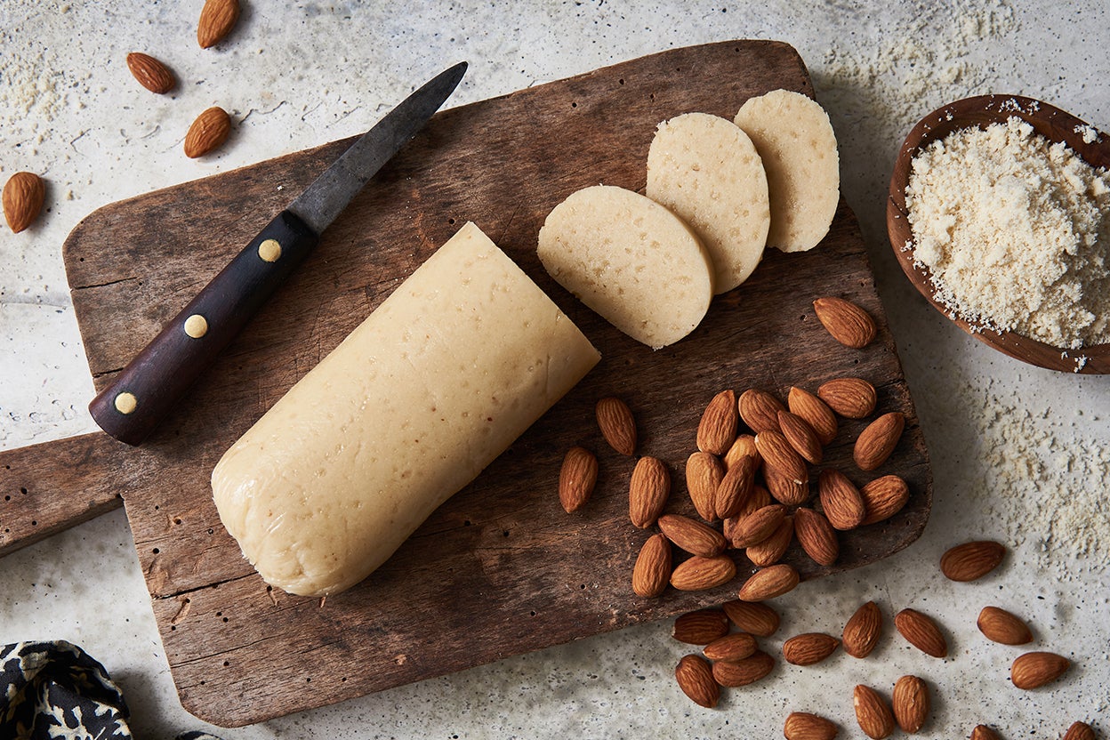 Make Almond Paste at Home: Economical, Fresh & Versatile
